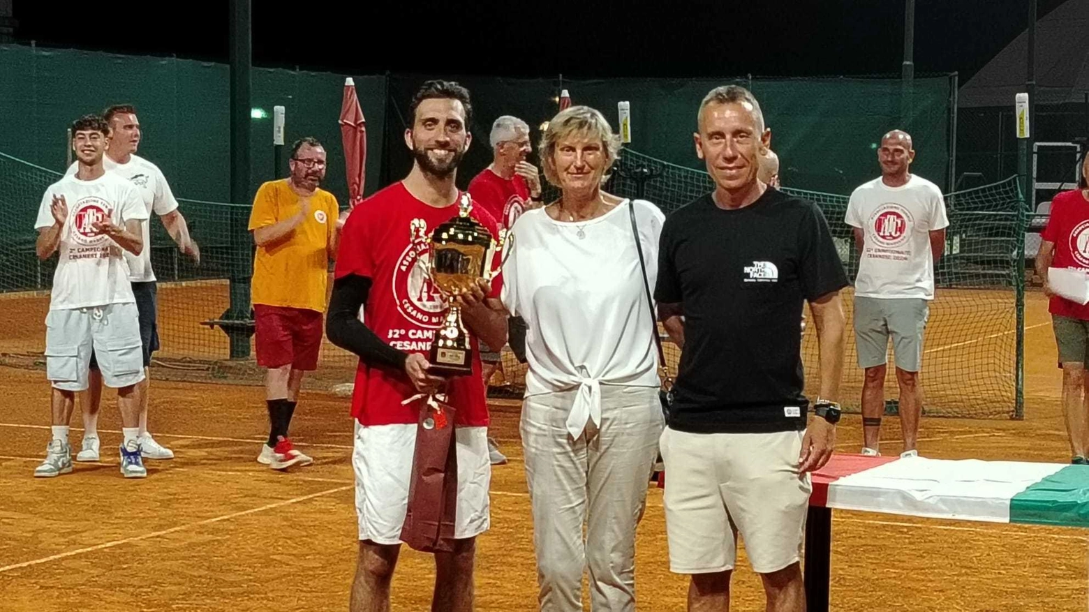 Tennis, grande successo ai campionati di casa, trionfano Alessandro Maj e Tatiana Znacenie