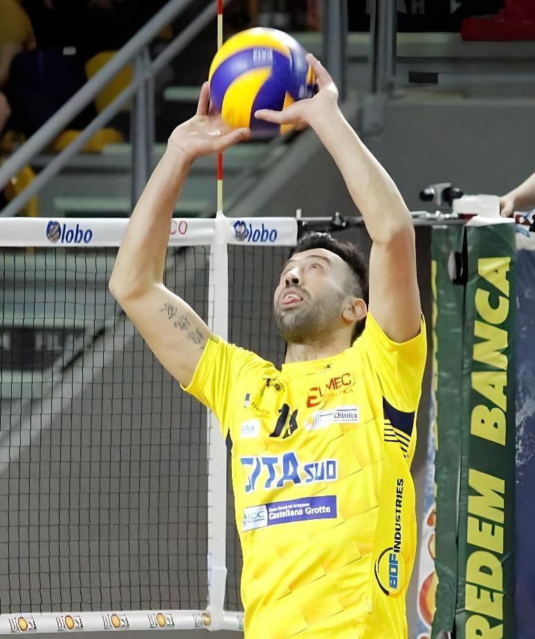 il mercato della pallavolo modenese beca spezzanese altri tre colpi miselli quartarone e cassandra
