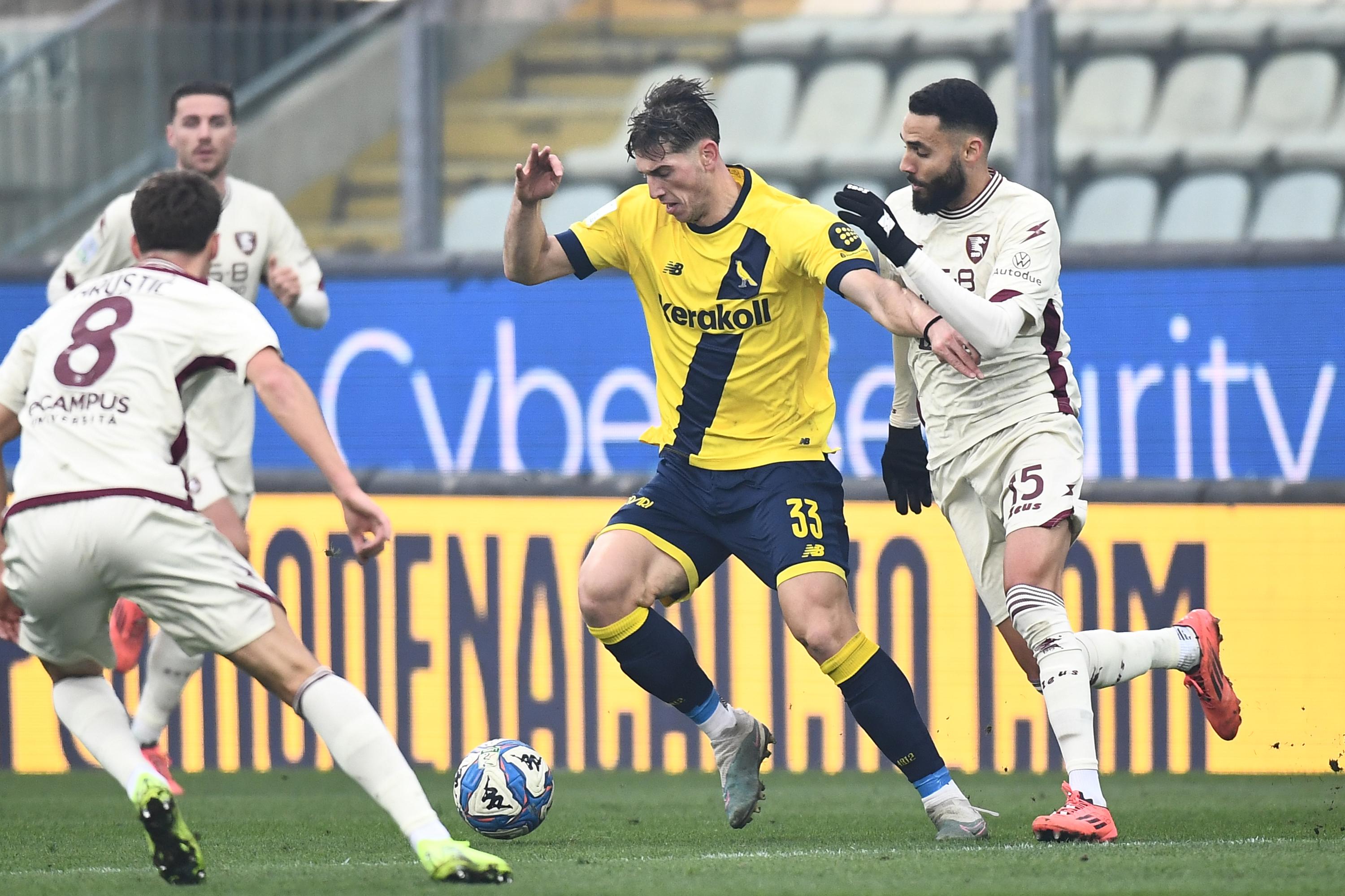 Modena Salernitana 1 1, Simy grazia il Braglia, pari insipido