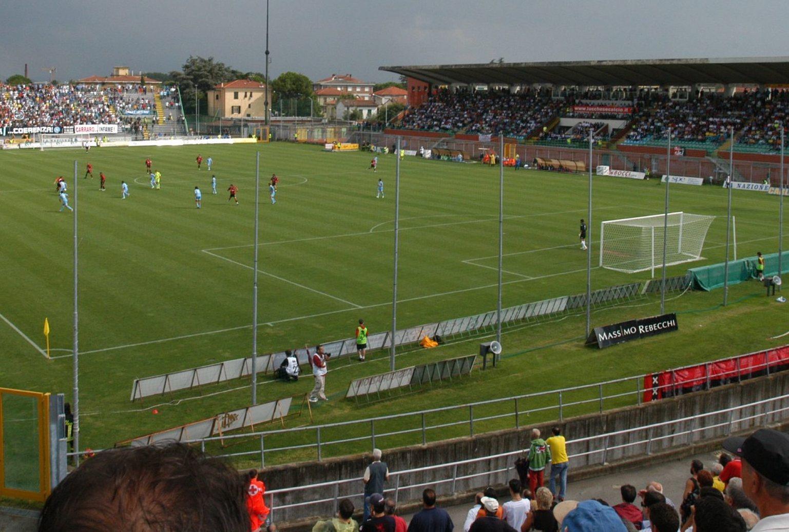 Il sindaco di Lucca lancia il progetto per rilanciare la Lucchese in Eccellenza Il sindaco di Lucca lancia il progetto per rilanciare la Lucchese in Eccellenza