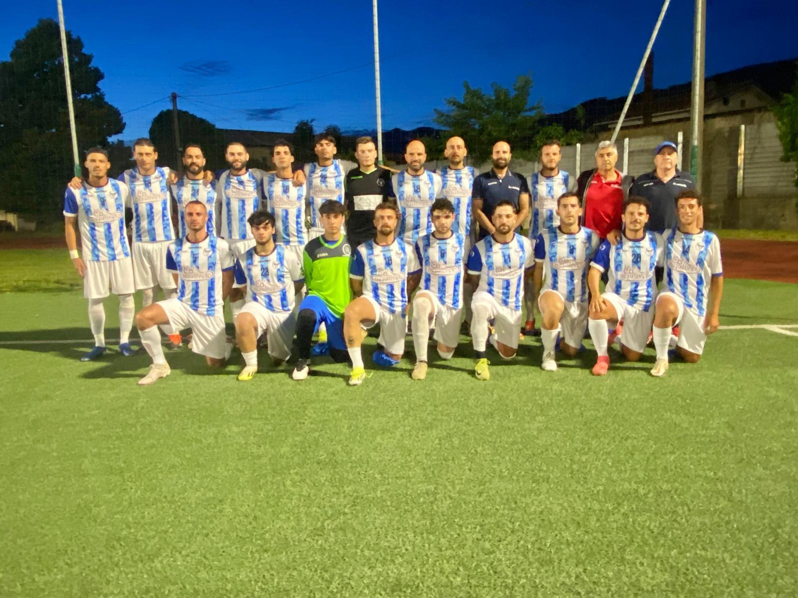 Il Torneo delle Frazioni di Montignoso entra nel vivo. Panaino e Monaco decidono i playoff. Cervaiolo approda in semifinale. Cinquale parte forte poi si arrende Il Torneo delle Frazioni di Montignoso entra nel vivo. Panaino e Monaco decidono i playoff. Cervaiolo approda in semifinale. Cinquale parte forte poi si arrende