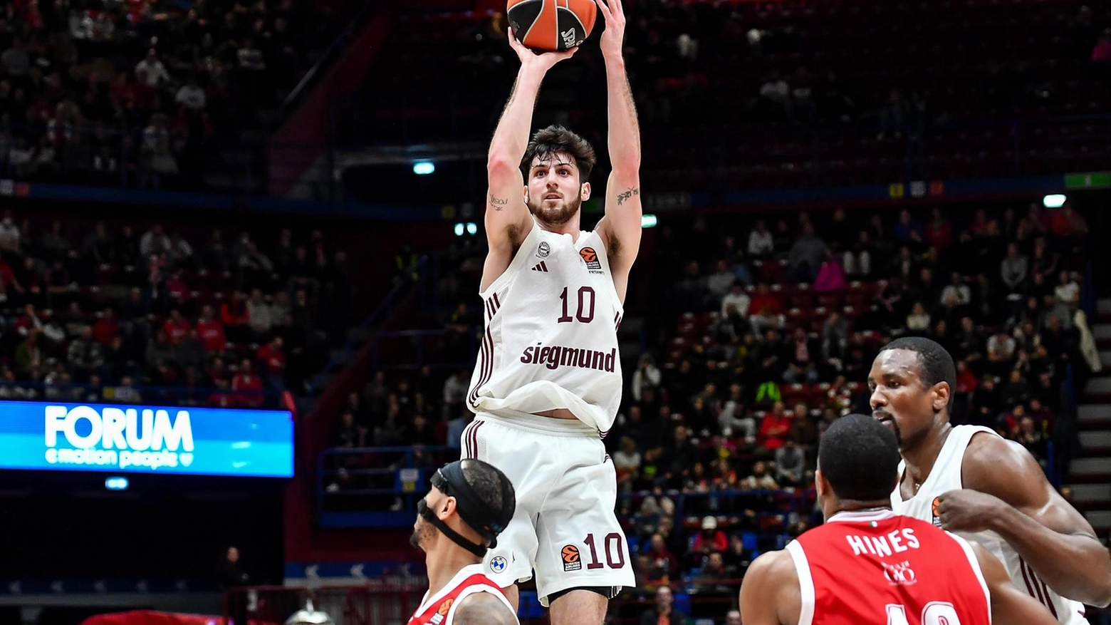 L’Olimpia si prende Bolmaro. Campioni d’Italia a caccia anche del play