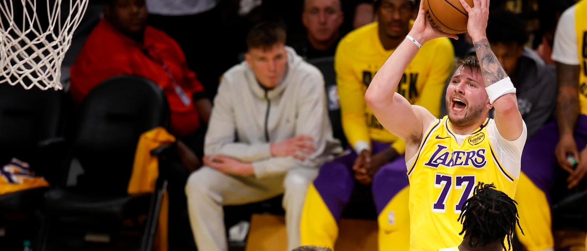 Nba, Doncic trascina i Lakers. Successo da record per Portland