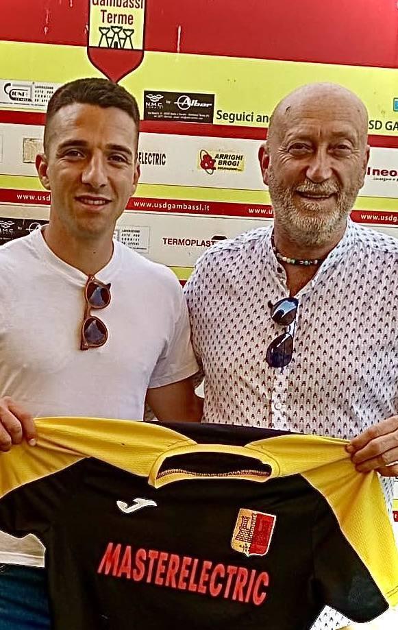 https://sport.quotidiano.net/image-service/view/acePublic/alias/contentid/NzdjYTdiNzQtOTAzZi00/0/il-gambassi-piazza-altri-due-colpi.jpeg