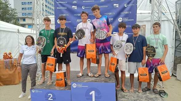 Terzo titolo mondiale di doppio maschile dopo Terracina 2022 (under 14), Cesenatico 2023 (under 16), per Nicola De Siena