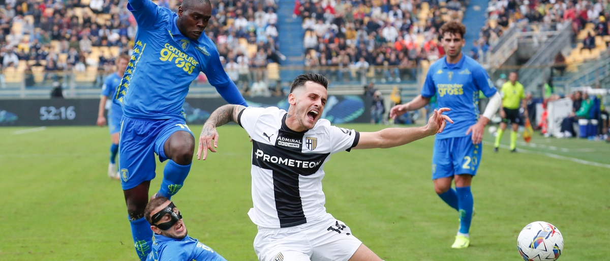 Parma-Empoli 1-1, Charpentier replica all'autorete di Coulibaly