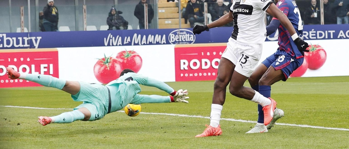 Parma di Chivu trionfa nel derby contro Bologna: 2-0 con gol di Bonny e Sohm