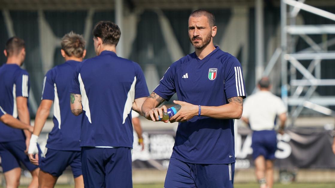 https://sport.quotidiano.net/image-service/view/acePublic/alias/contentid/ODExMDY4YzEtNGZiNS00/0/leonardo-bonucci.jpeg?f=16:9&w=1200&h=630