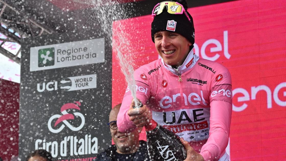 Giro d’Italia, le pagelle della seconda settimana: Pogacar da 10 e lode. Bene Milan e Ganna, applausi per Tiberi e Zana