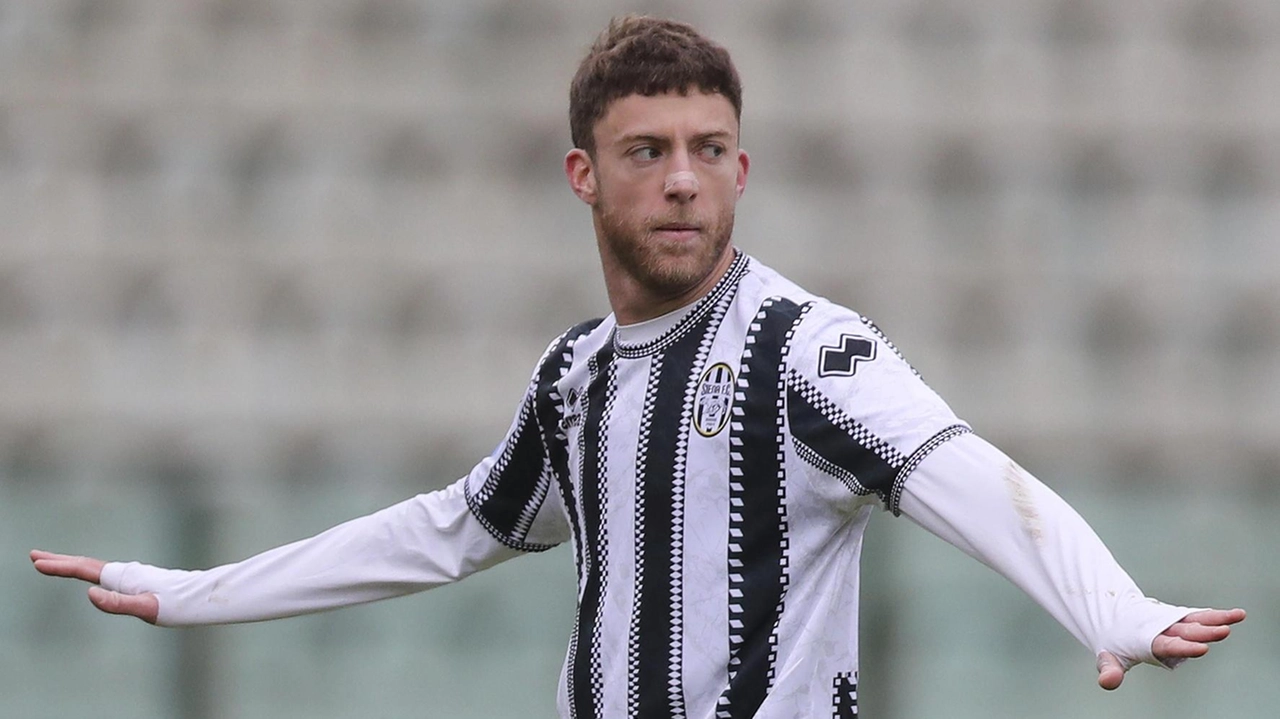 Il fantasista Filippo Boccardi non nasconde la sua emozione per il match del Grosseto, dove è cresciuto calcisticamente