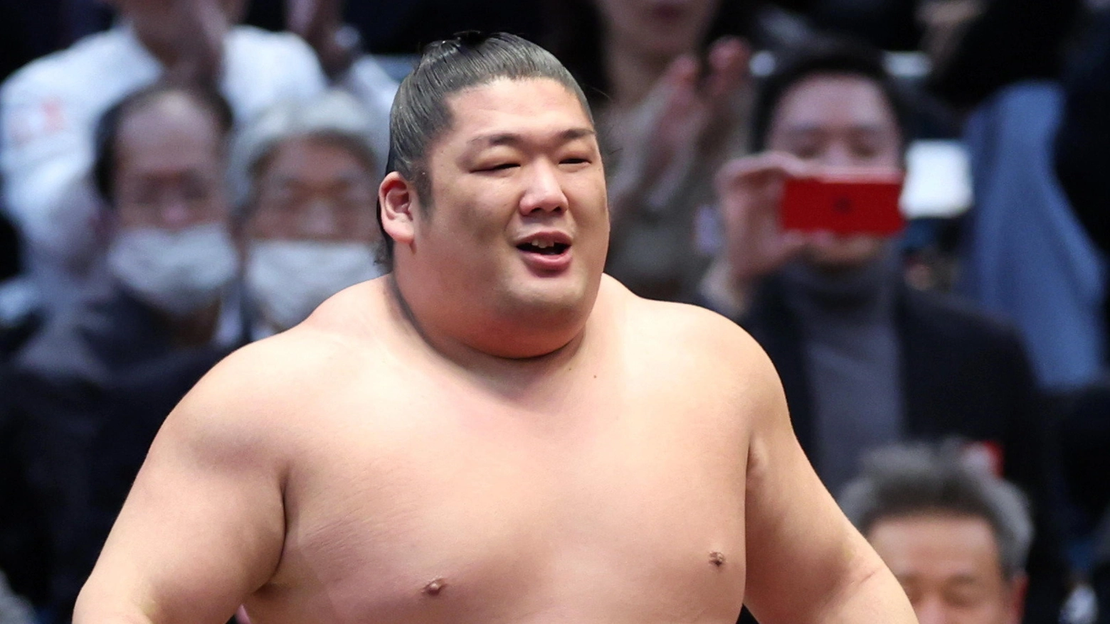 Il lottatore di sumo 24enne Takerufuji