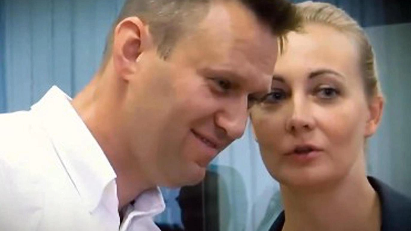 La moglie di Navalny sfida lo zar. L’appello a presidiare i seggi: "Usate il voto per boicottare Putin"