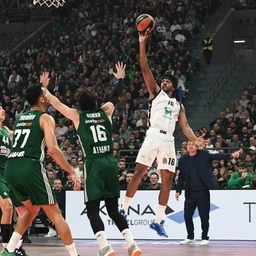 Eurolega, Nunn straripante: il Panathinaikos travolge Milano 103-74