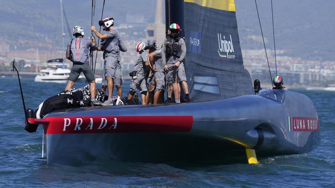 America’s Cup, Luna Rossa sfiderà American Magic in semifinale