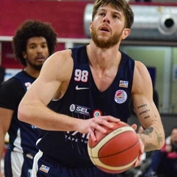 El partido comenzará a las 21:00 en la cuenca livornesana de via Allende. Pielle-Fabo es un play-off para un puesto en los play-offs. Garzas en busca de una hazaña en PalaMacchia