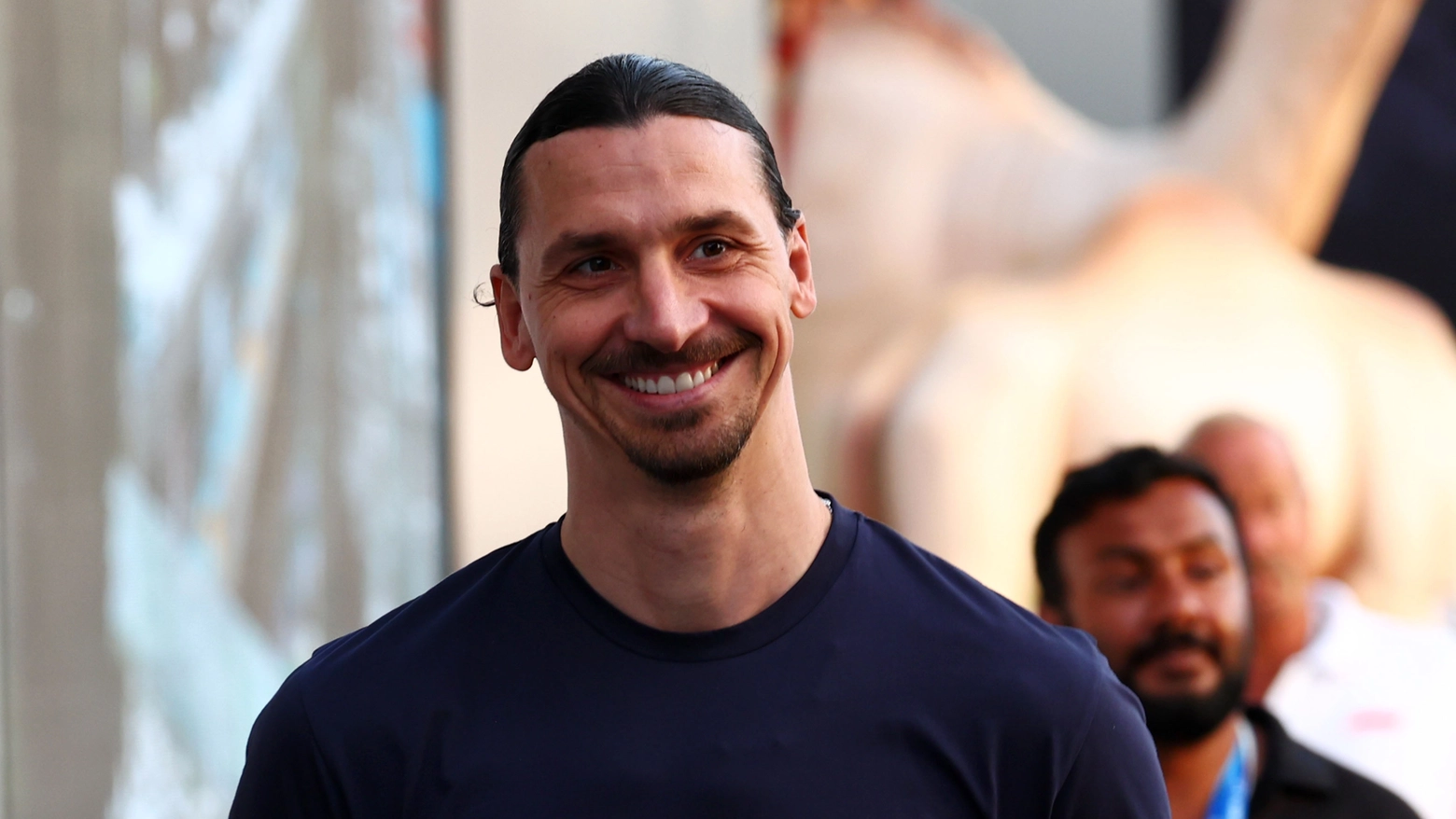 Zlatan Ibrahimovic, ex calciatore del Milan e padre di Maximilian, che ha firmato per la nuova squadra di Serie C Milan Futuro