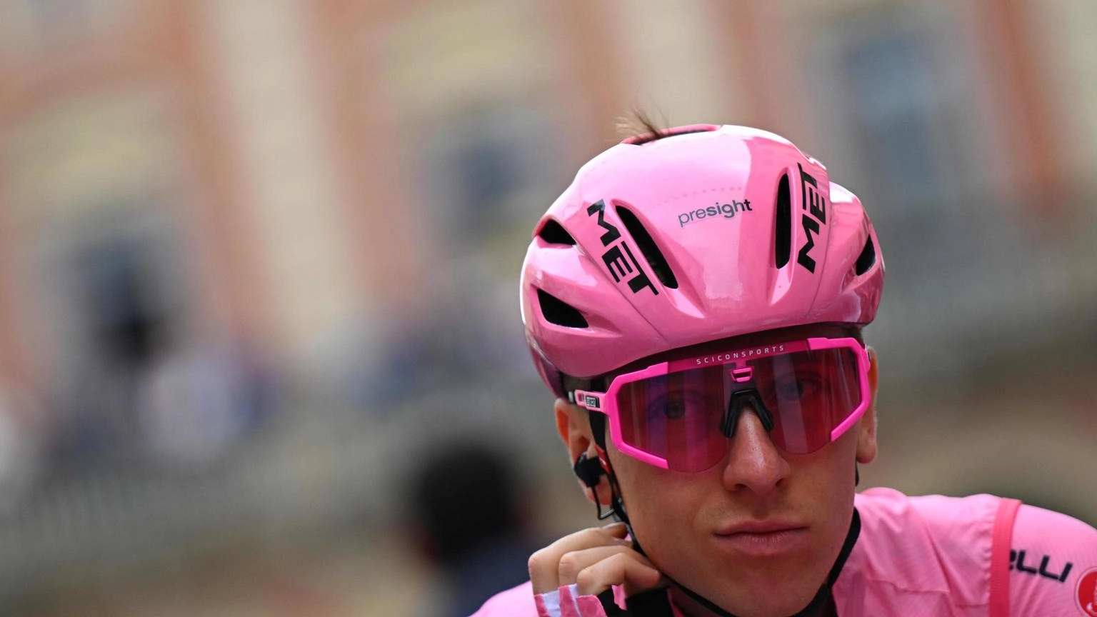 Giro: quarta tappa, Pogacar resta in maglia rosa