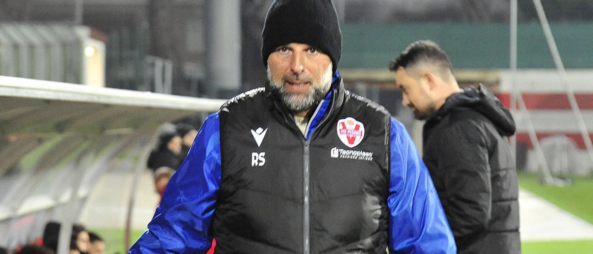 Tra biancazzurri e Vis Pesaro tradizione di marca spallina, col tabù Mazza per i marchigiani. Da sempre sfide avare di gol e spettacolo. Ma quest’anno il team di Stellone è di fascia alta