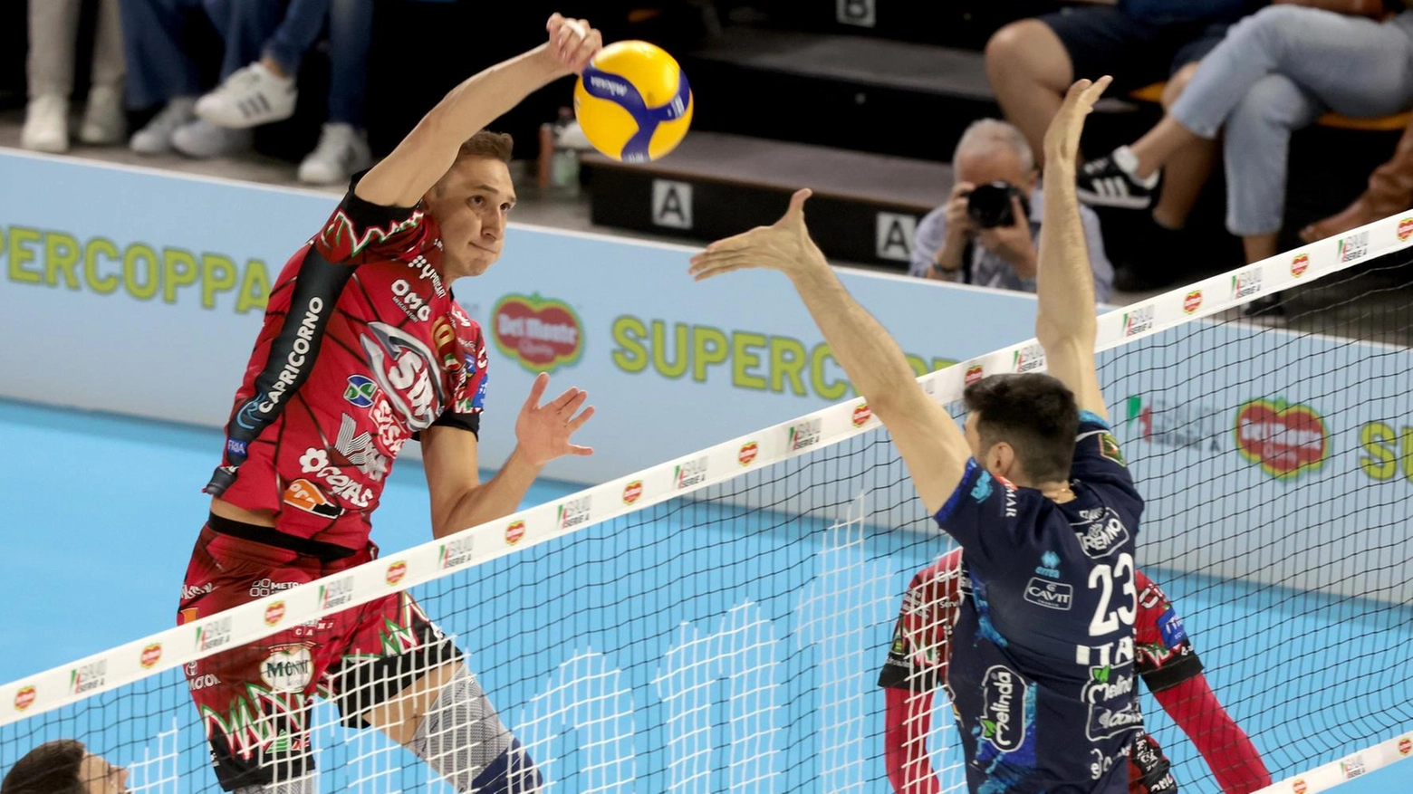 Domani sfida al vertice della superlega maschile. Roberto Russo: "Mi sento di poter dare più".