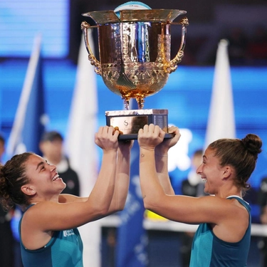 Errani e Paolini, due italiane sul pianeta Finals. Brividi cinesi per Sinner: "Devo riposare"