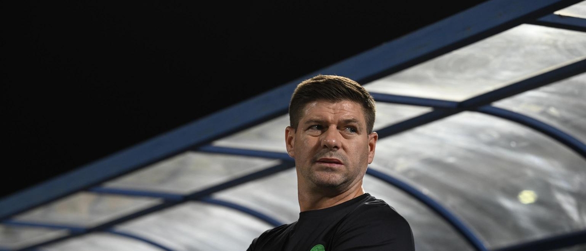 Steven Gerrard si dimette da allenatore dell'Al-Ettifaq dopo 18 mesi