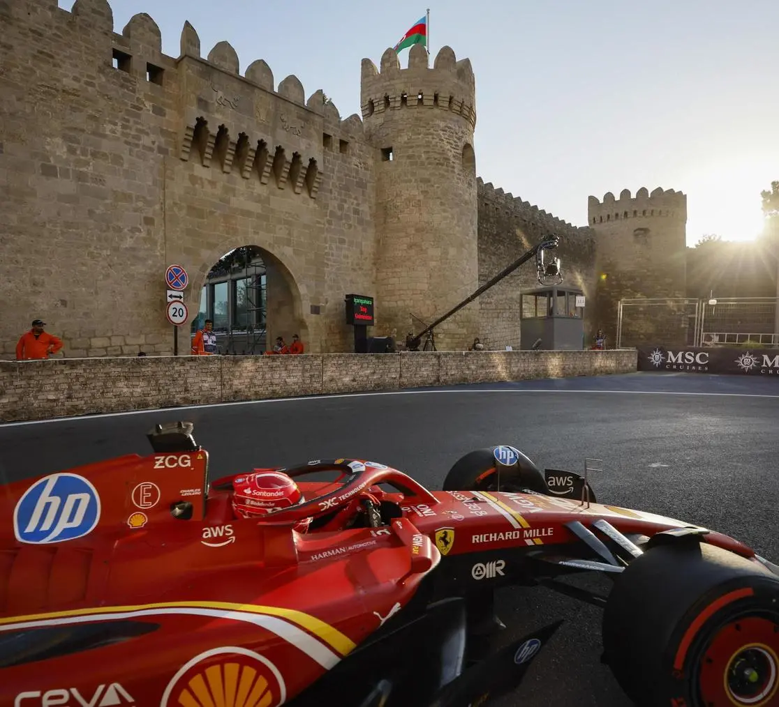 Leclerc ha ancora le ali. Charles vola anche a Baku: "Sono pronto per la pole»