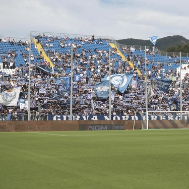 Serie B: Brescia in difficoltà. Rondinelle snobbate, più tifosi per il basket