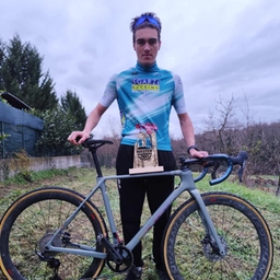 Ciclocross: il toscano Giannelli brilla e vince il Master Cross