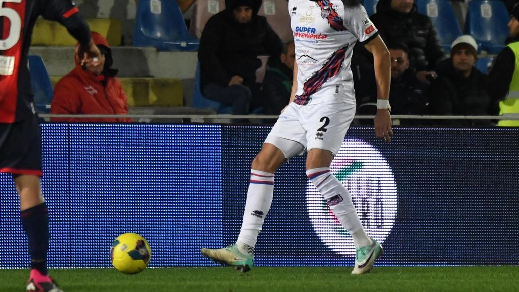 Gli occhi del club di corso Vittorio sono puntati sul centrale difensivo argentino del Catania