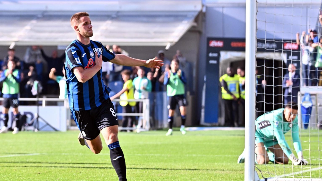 di Fabrizio Carcano BERGAMO Sesta vittoria consecutiva in campionato per la lanciatissima Atalanta, arrivata al decimo risultato utile consecutivo considerando anche la...