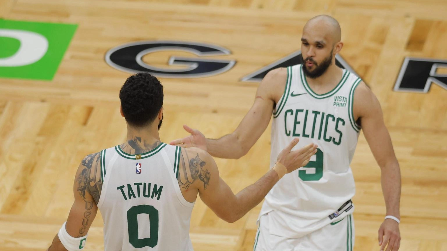Nba: i Celtics vincono in extremis contro i Pacers