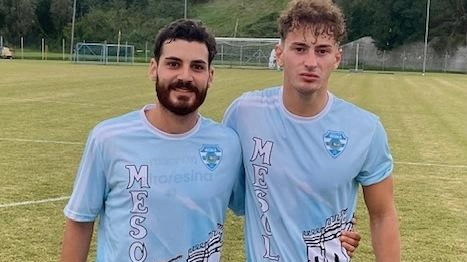 I giocatori del Mesola, Cantelli e Davo, protagonisti di giornata per il Mesola I castellani. sono secondi in classifica alle spalle del Consandolo