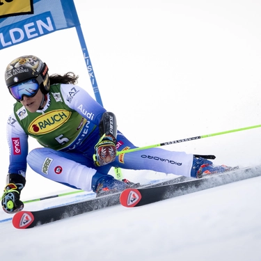 Brignone show a Soelden: vince il primo gigante della Coppa del mondo di sci 2024/25