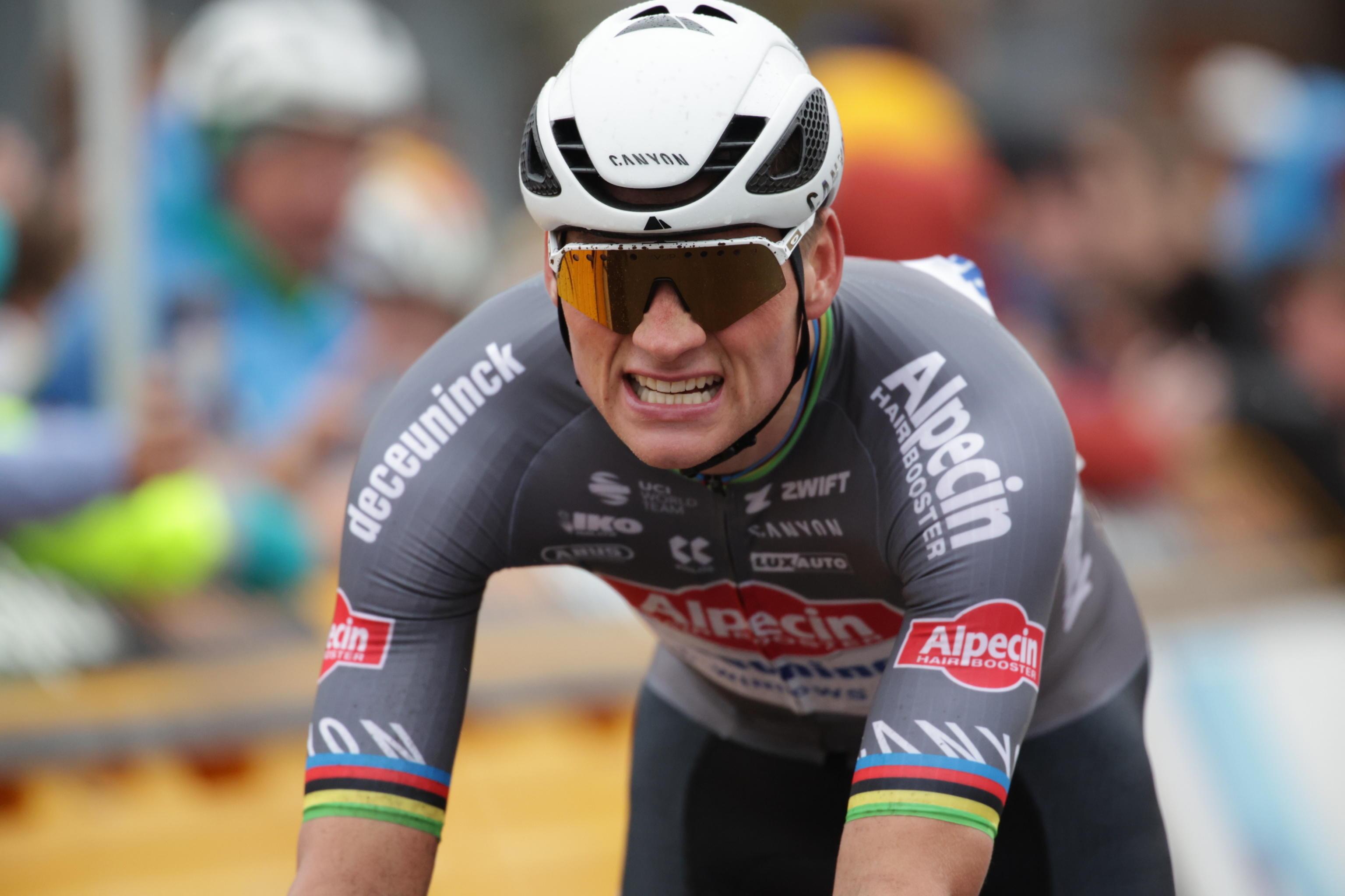 Parigi Roubaix 2025, Van Der Poel: "Sto meglio: penso di poter difendere il titolo" Parigi Roubaix 2025, Van Der Poel: "Sto meglio: penso di poter difendere il titolo"
