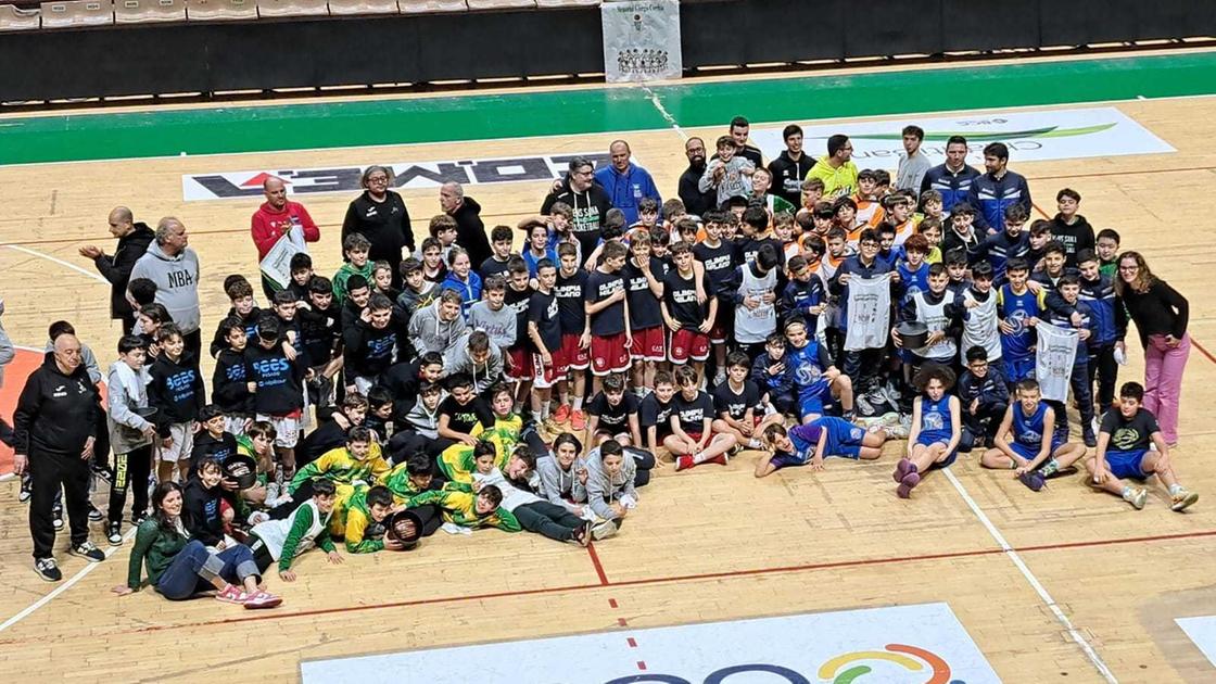 Memorial ‘Giorgio Cocchia’. Otto squadre giovanili e circa 120 bambini in campo. Milano trionfa battendo in finale la Sancat di Firenze