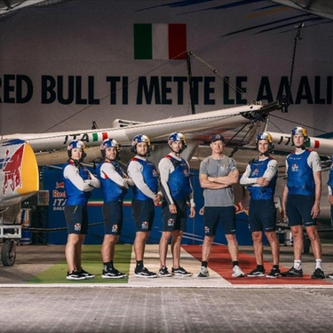 Vela:Italia in SailGp con Spithill e Tita,il via a Dubai