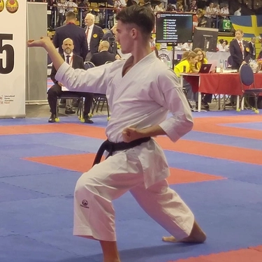 Arti marziali. Un’ottima prestazione di Serrao al campionato europeo di karate in Polonia