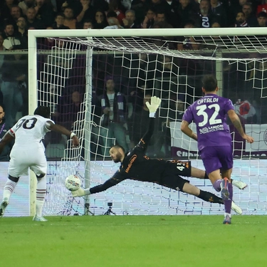 Fiorentina-Milan 2-1, il Diavolo sbaglia due rigori e cade