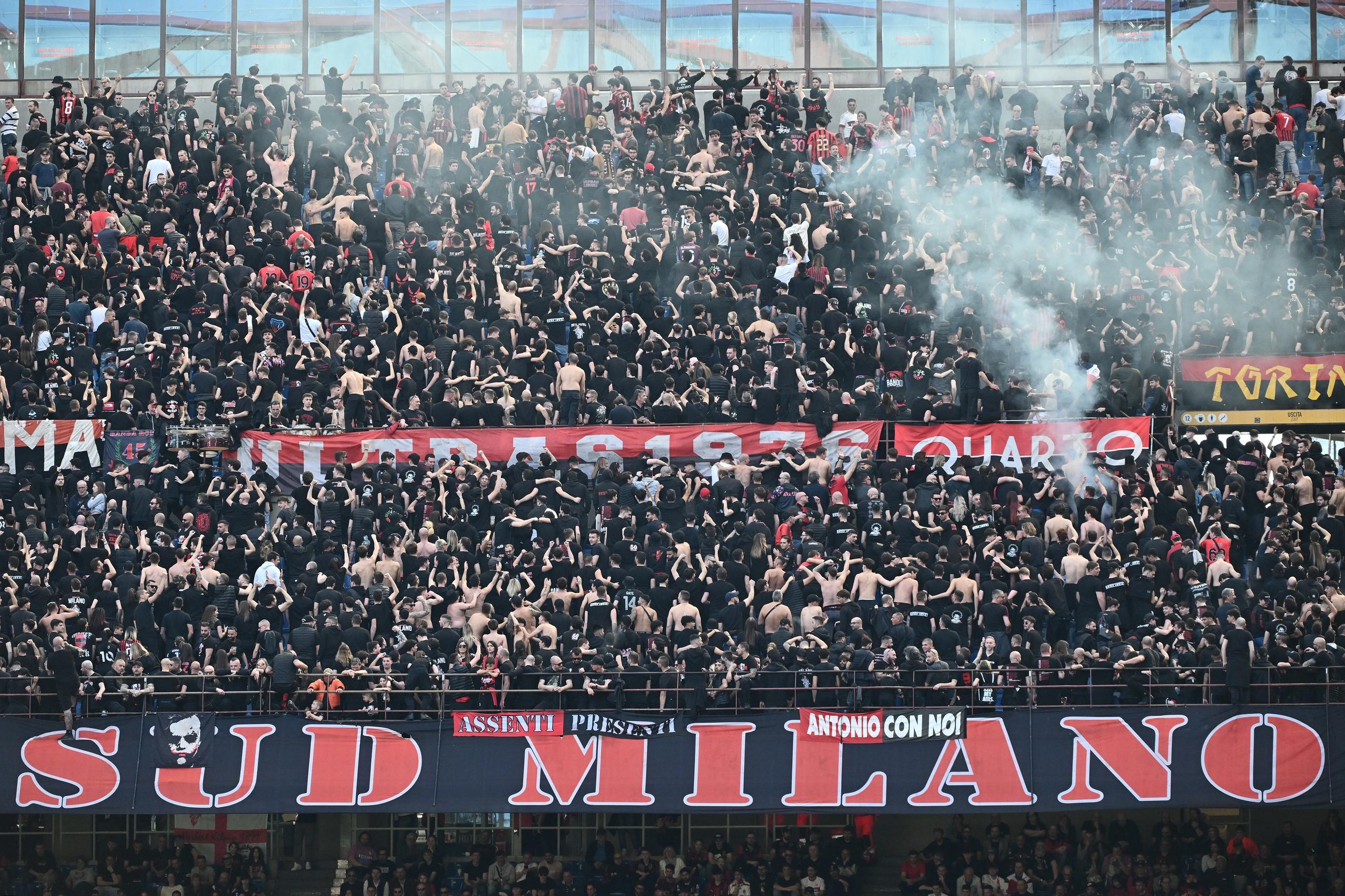 Milan, la Curva protesta “Contro il Genoa sciopero del tifo