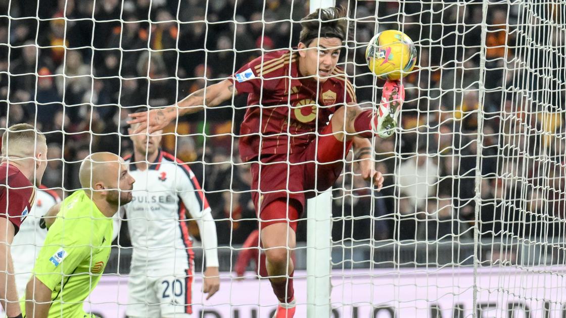 Roma Genoa 3 1: El Shaarawy entra e svolta la gara all