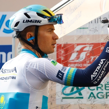 Ciclomercato, Lutsenko lascia l'Astana Qazaqstan Team dopo 12 anni