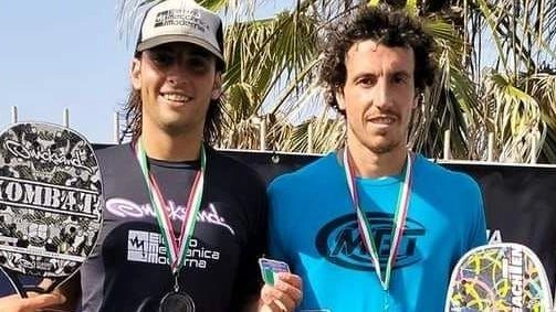 Al Trofeo "La Rotonda" a Marina di Grosseto i migliori giocatori di beach tennis si sono sfidati, con vittorie e piazzamenti per le coppie locali. Successi anche ai Campionati italiani a Ostia.