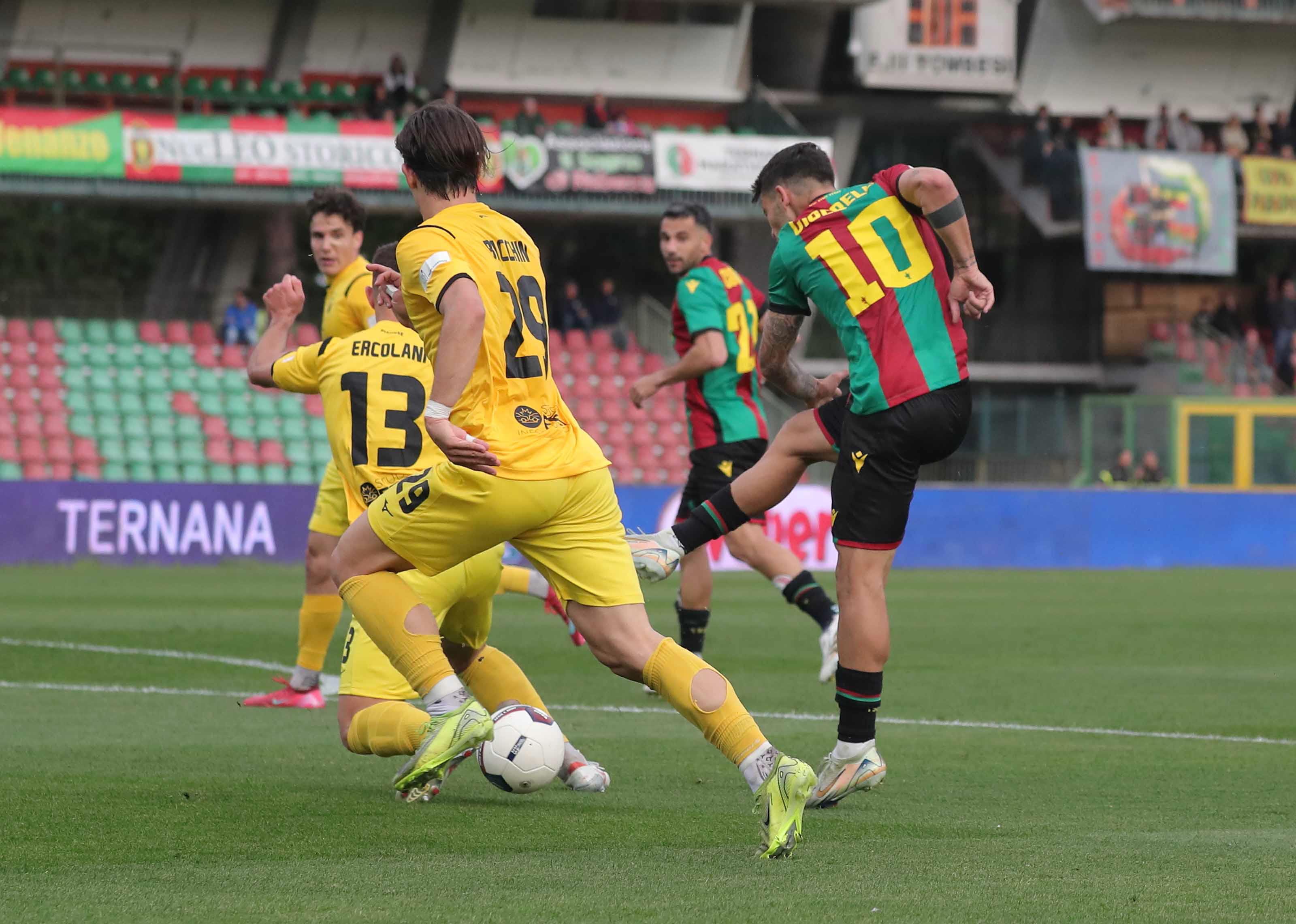 Ternana Pianese 2 0, reazione delle Fere Ternana Pianese 2 0, reazione delle Fere