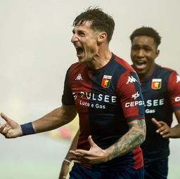 Torino-Genoa 1-1, Pinamonti impatta l'autogol di Thorsby. Finale infuocato