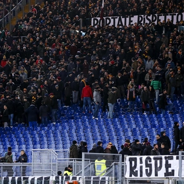 Calcio: continua protesta tifosi Roma 'Friedkin, cambiate rotta'