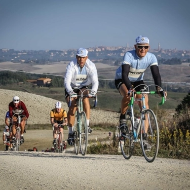 Ciclismo: domenica in 2.500 alla "Eroica Montalcino". Cinque i percorsi