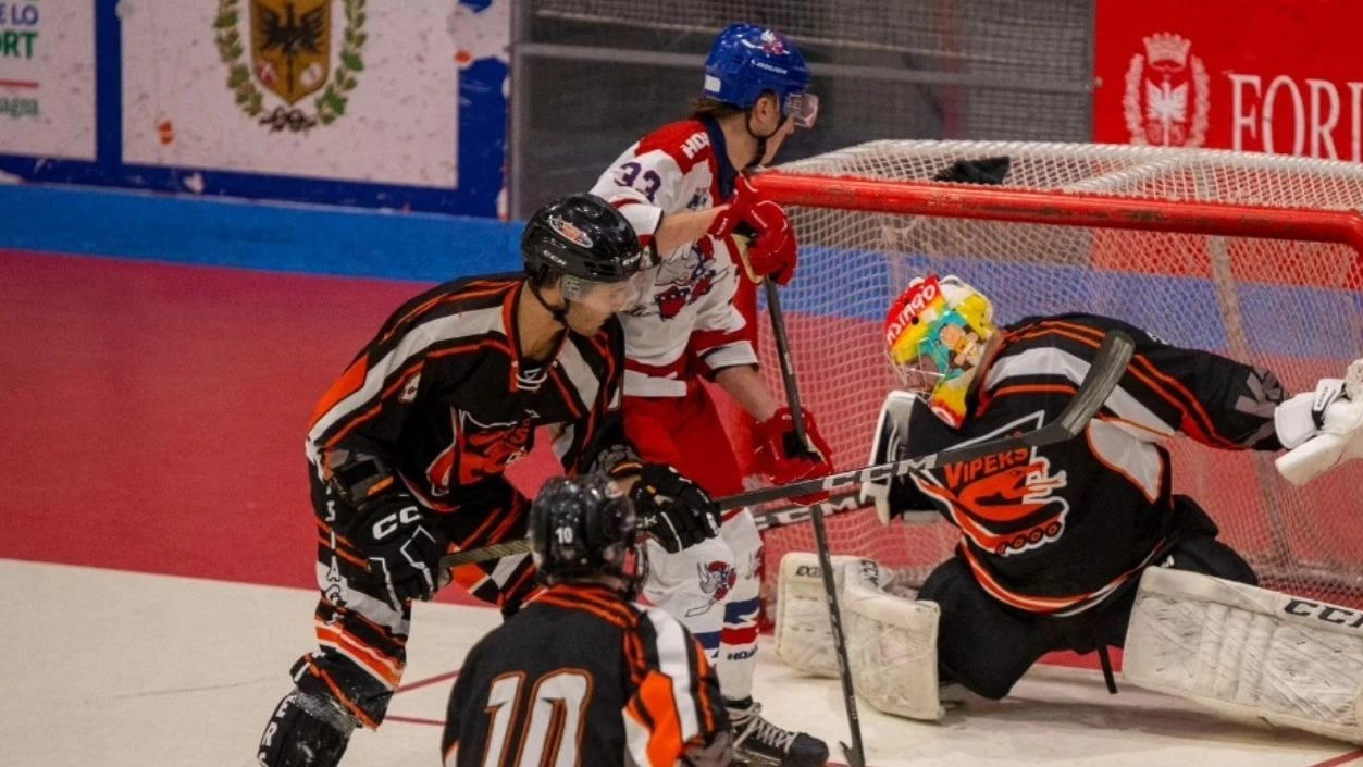 Il Milano Quanta abdica nelle finali di Supercoppa Italiana di hockey inline a causa di controversie con la Federazione Italiana Sport Rotellistici.