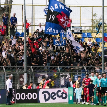 Semper sicuro tra i pali ma non basta. La squadra galleggia in un Castellamare