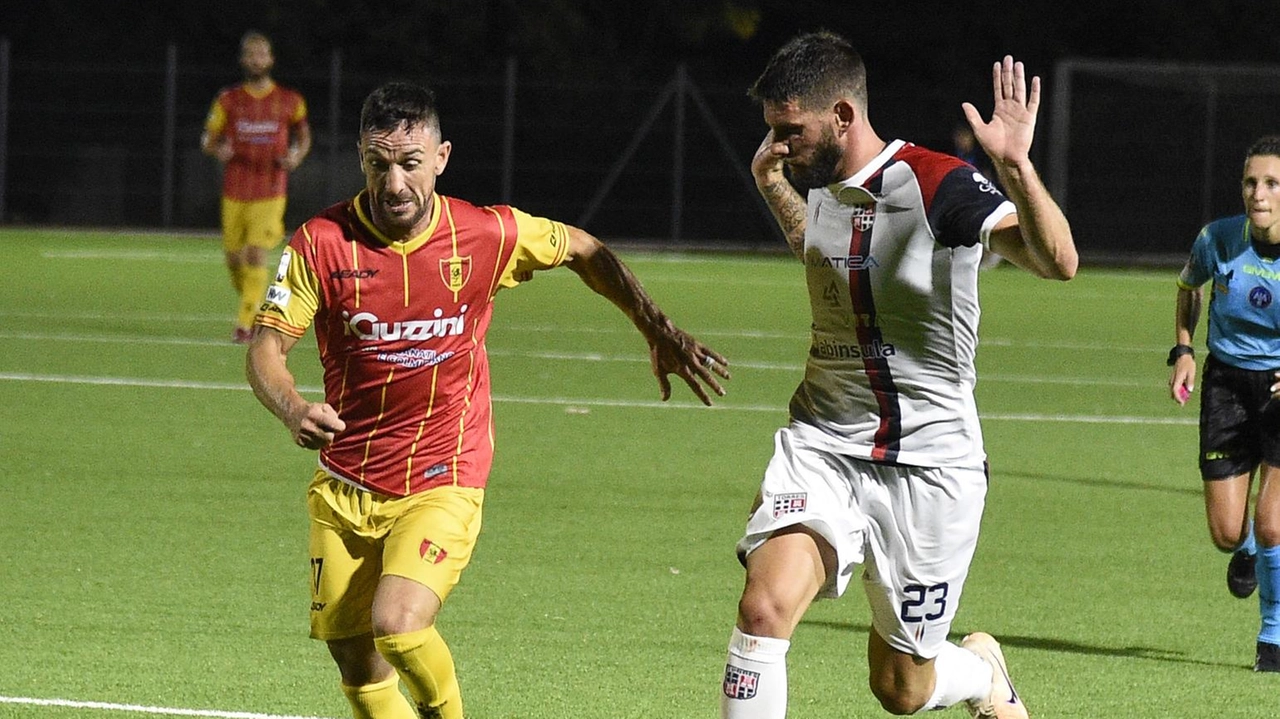 Daniele Ferretti con la maglia della Recanatese