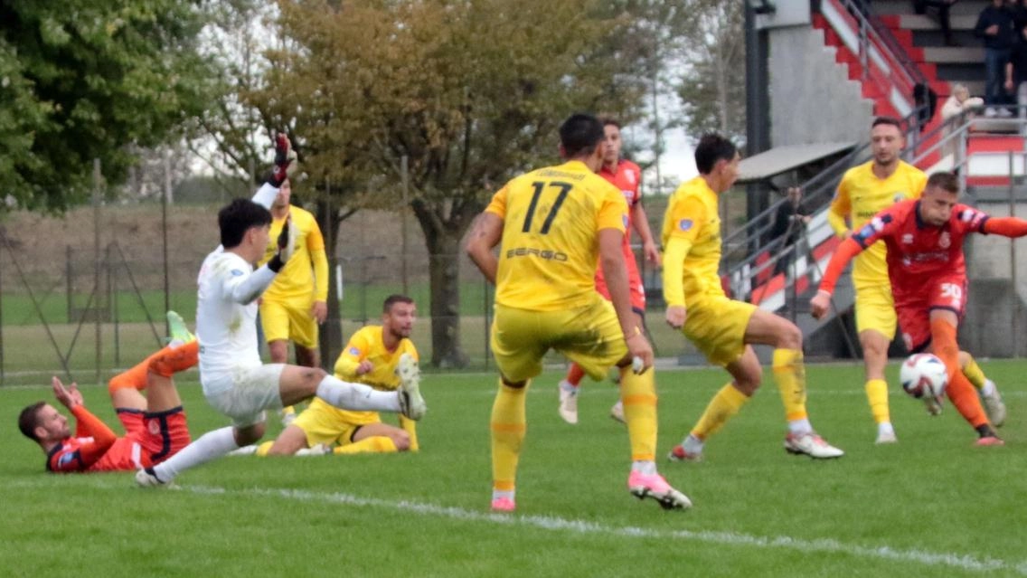 Il Lentigione ferma la Pistoiese. Bella partita, mancano ’solo’ i gol